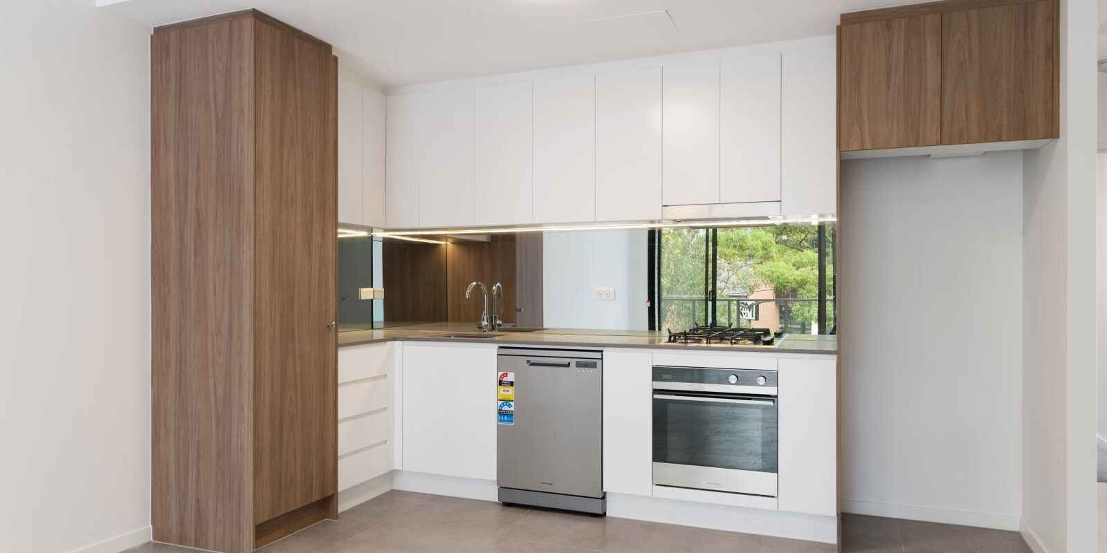 220/10-20 McEvoy Street Waterloo