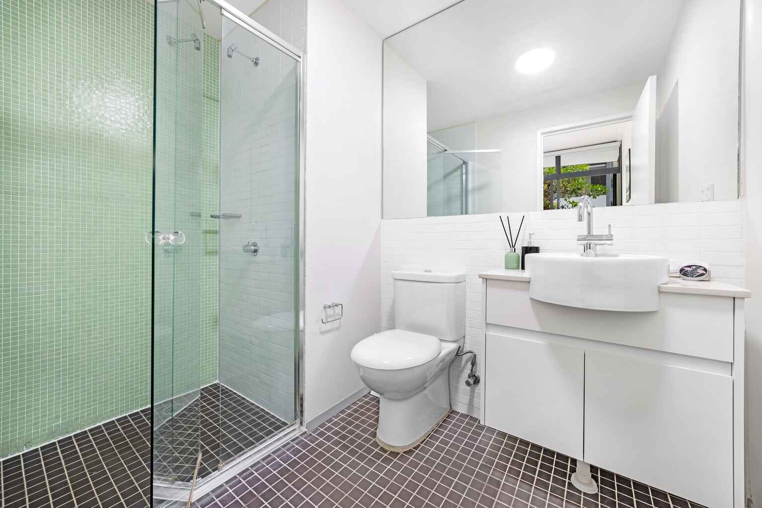 E202/3 Hunter Street Waterloo E202/3 Hunter Street Waterloo