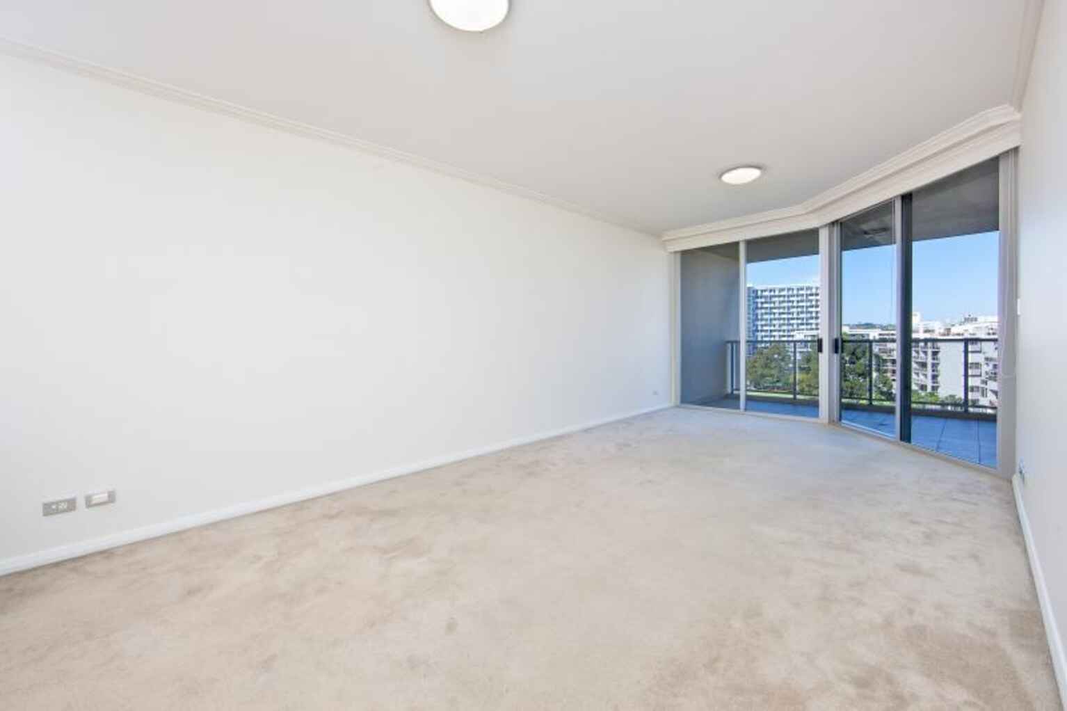 143/804 Bourke Street Waterloo