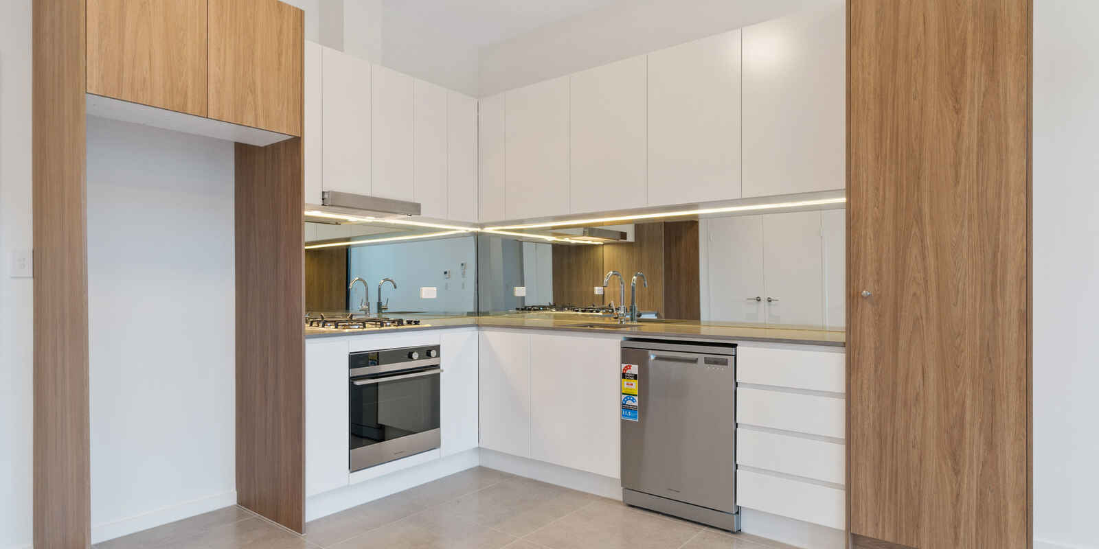 G08/10-20 McEvoy Street Waterloo