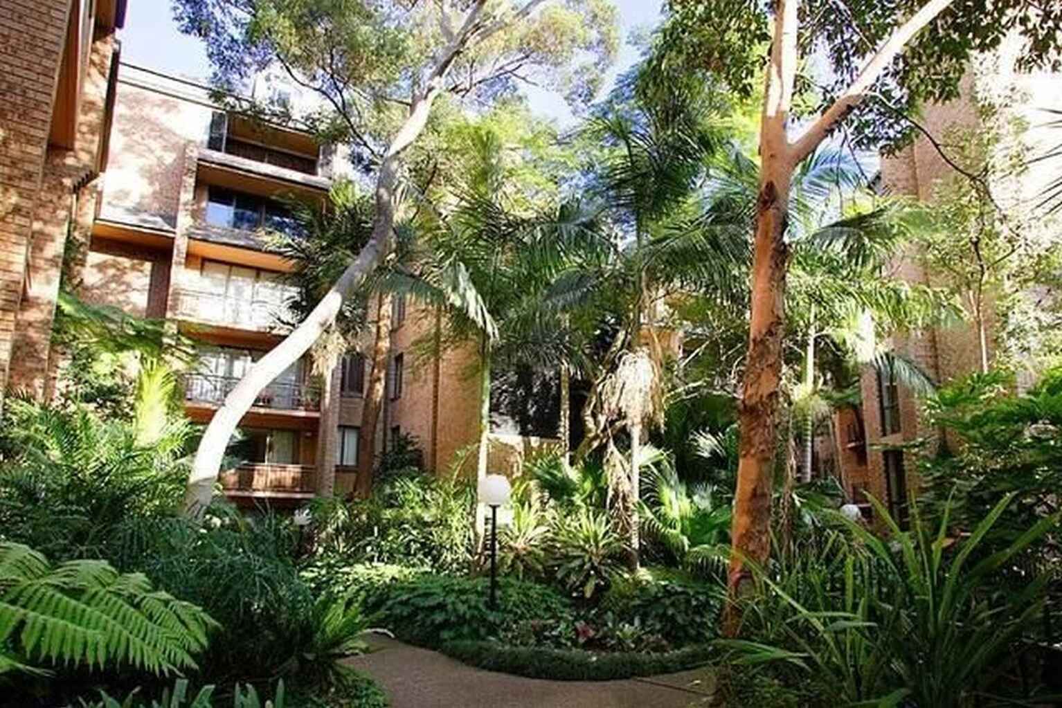 6/5-13 Hutchinson Street Surry Hills