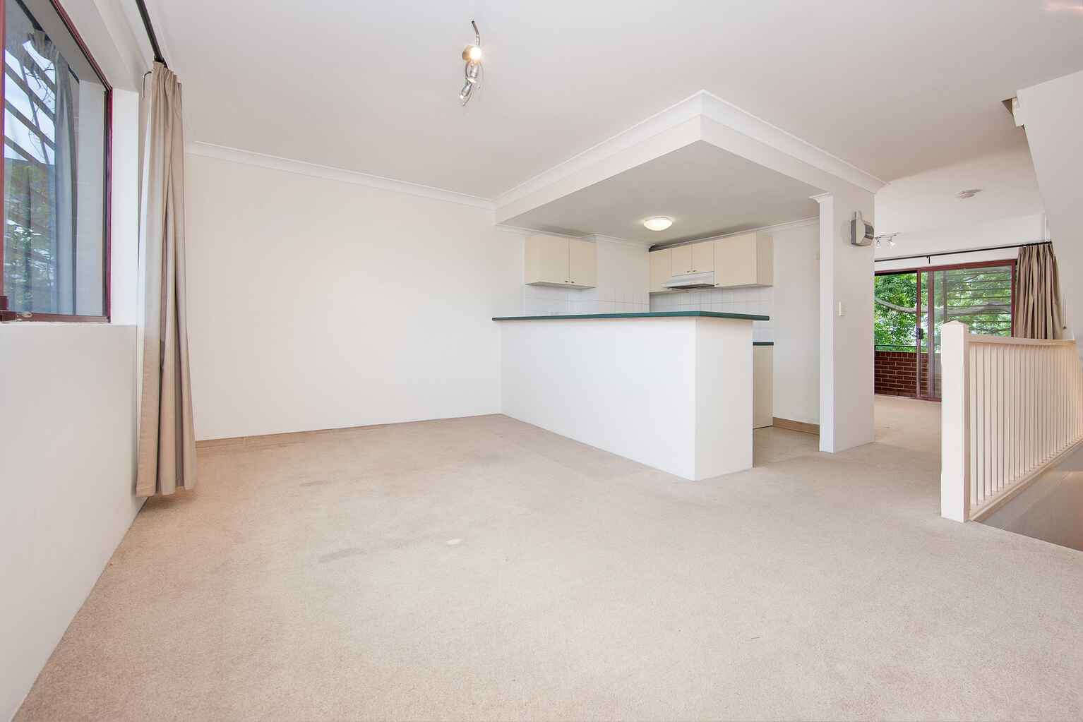 2/14 Kensington Street Waterloo