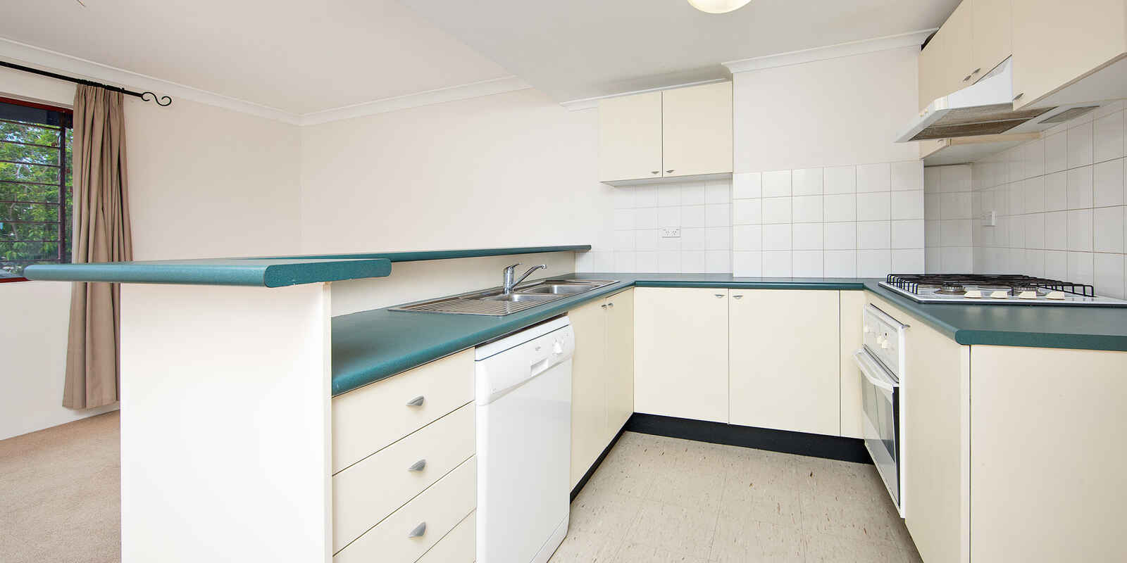 2/14 Kensington Street Waterloo