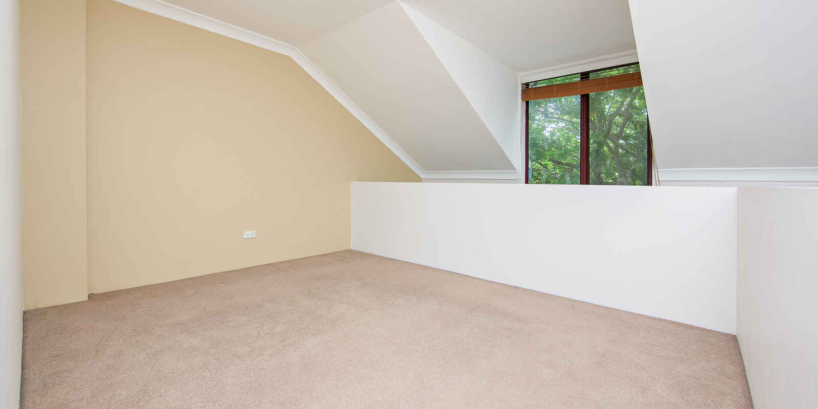 2/14 Kensington Street Waterloo