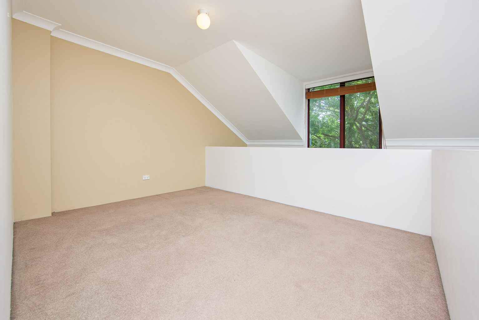 2/14 Kensington Street Waterloo