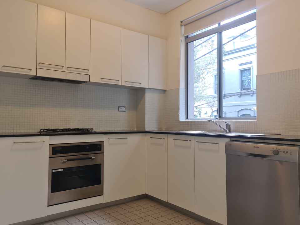 8/45 Holt Street Surry Hills
