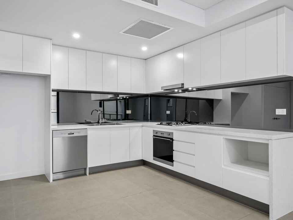 303/1 Madden Close Botany