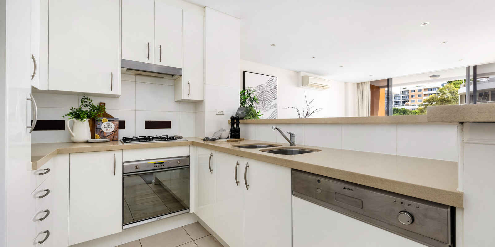 520/7 Potter Street Waterloo