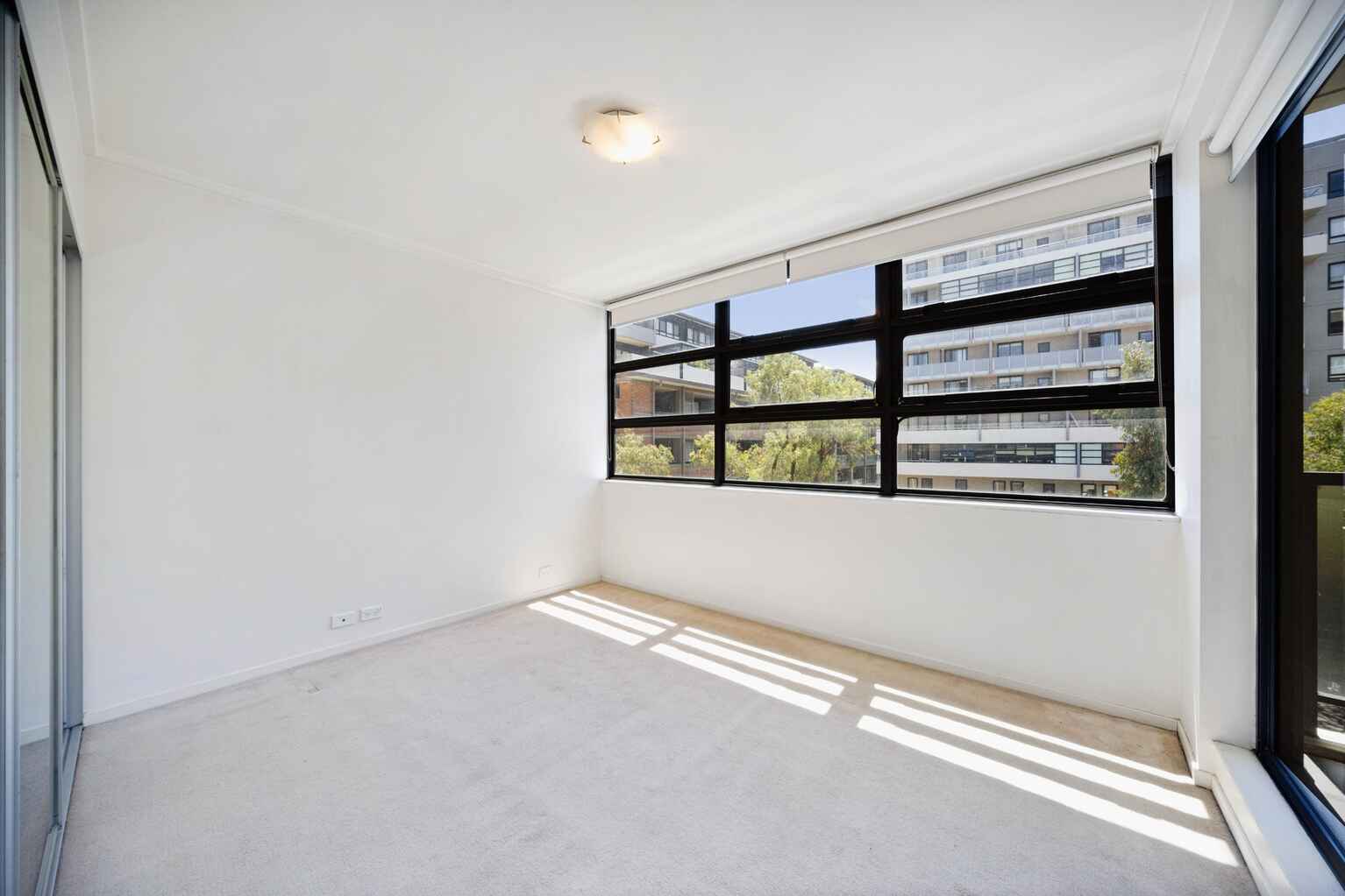 N413/2-6 Mandible Street Alexandria