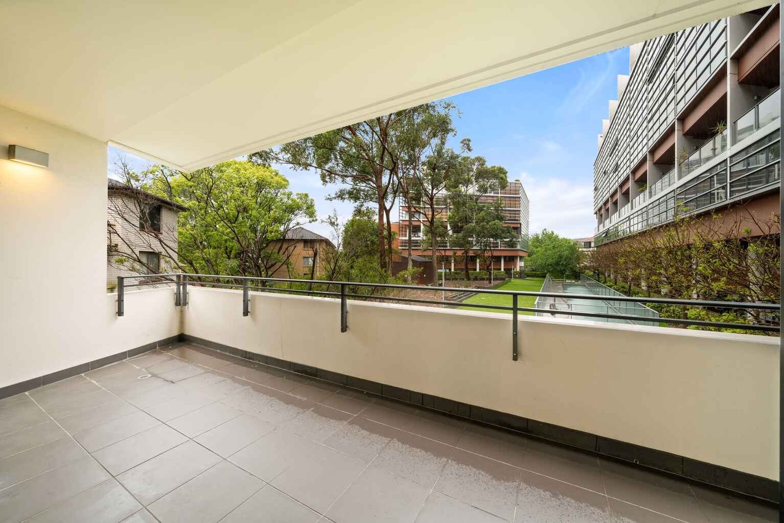 306D/250 Anzac Parade Kensington