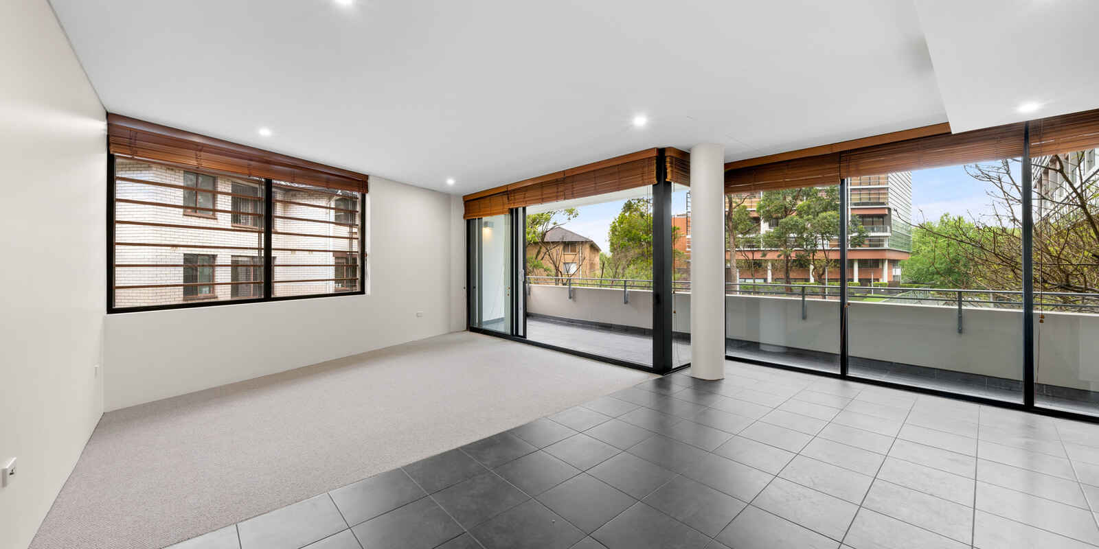 306D/250 Anzac Parade Kensington