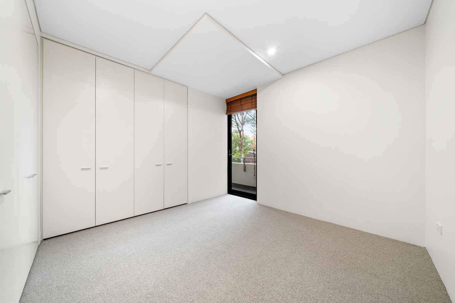 306D/250 Anzac Parade Kensington