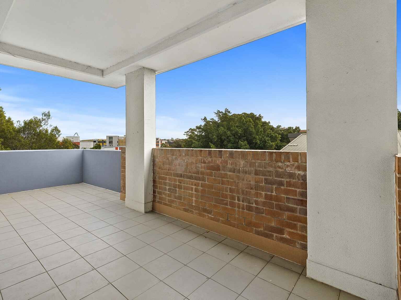 C401/8 Loveridge Street Alexandria