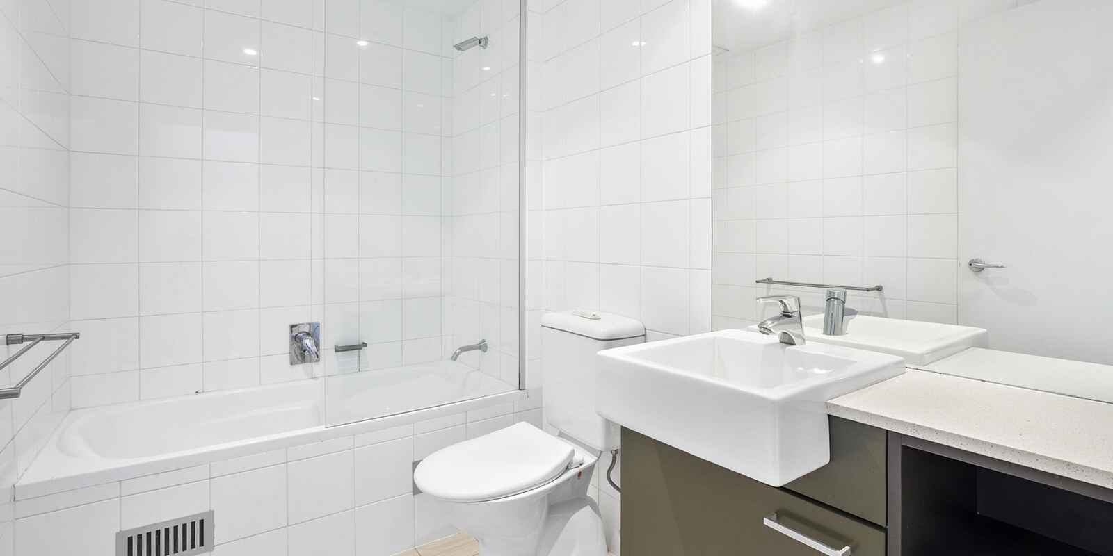 3/4 Hutchinson Walk Zetland