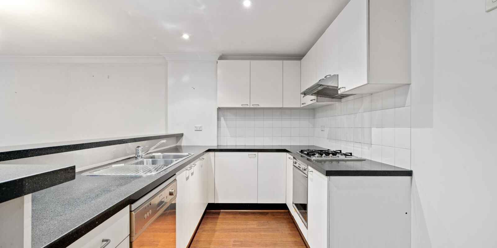 5/2 Kensington Mews Waterloo 5/2 Kensington Mews Waterloo