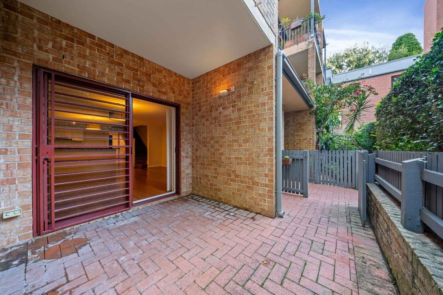 5/2 Kensington Mews Waterloo 5/2 Kensington Mews Waterloo