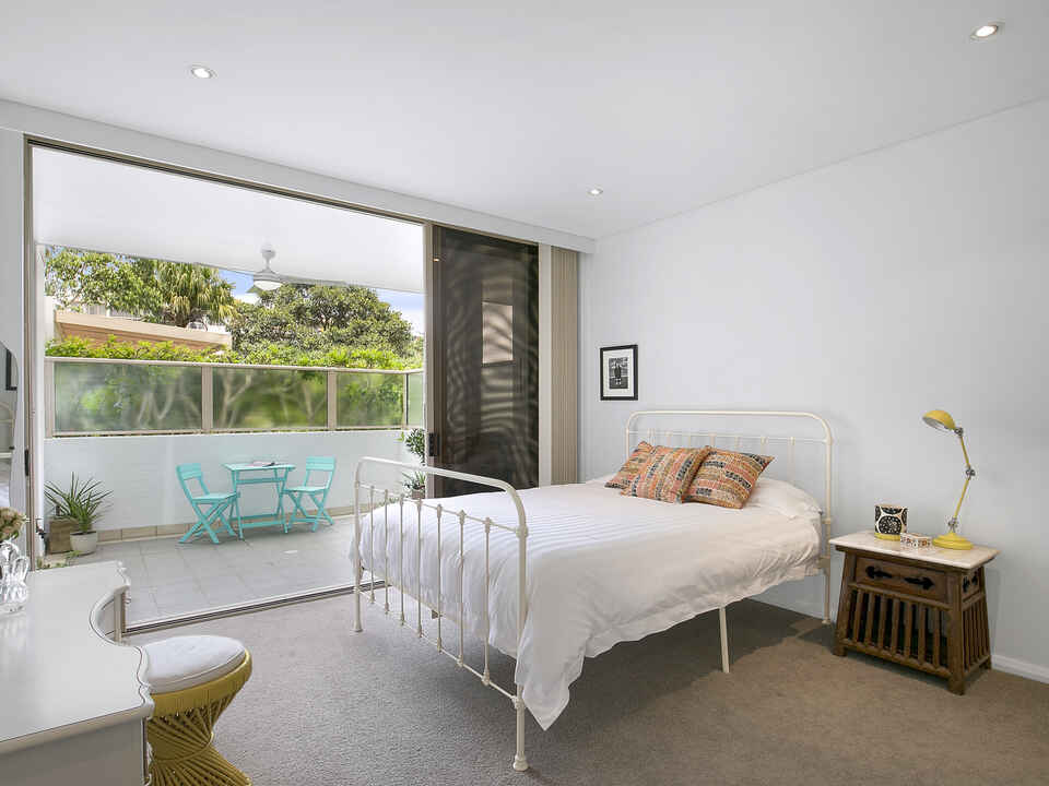 13/22 Crystal Street Waterloo