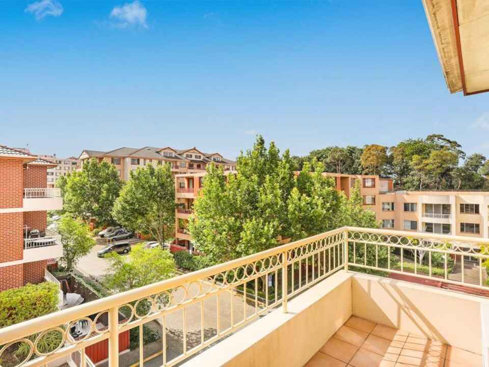 551/83-93 Dalmeny Avenue Rosebery