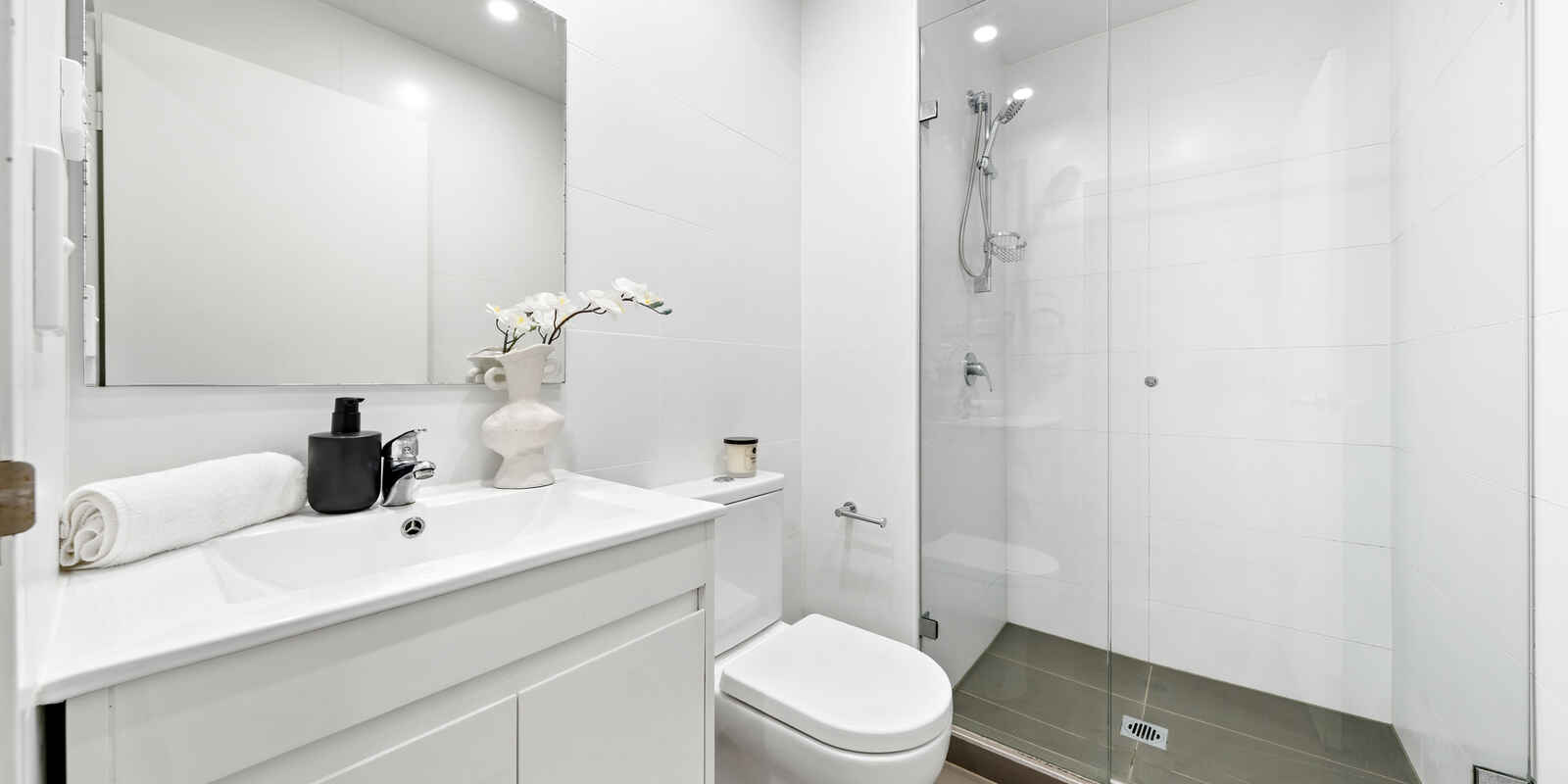 C102/3 Madden Close Botany