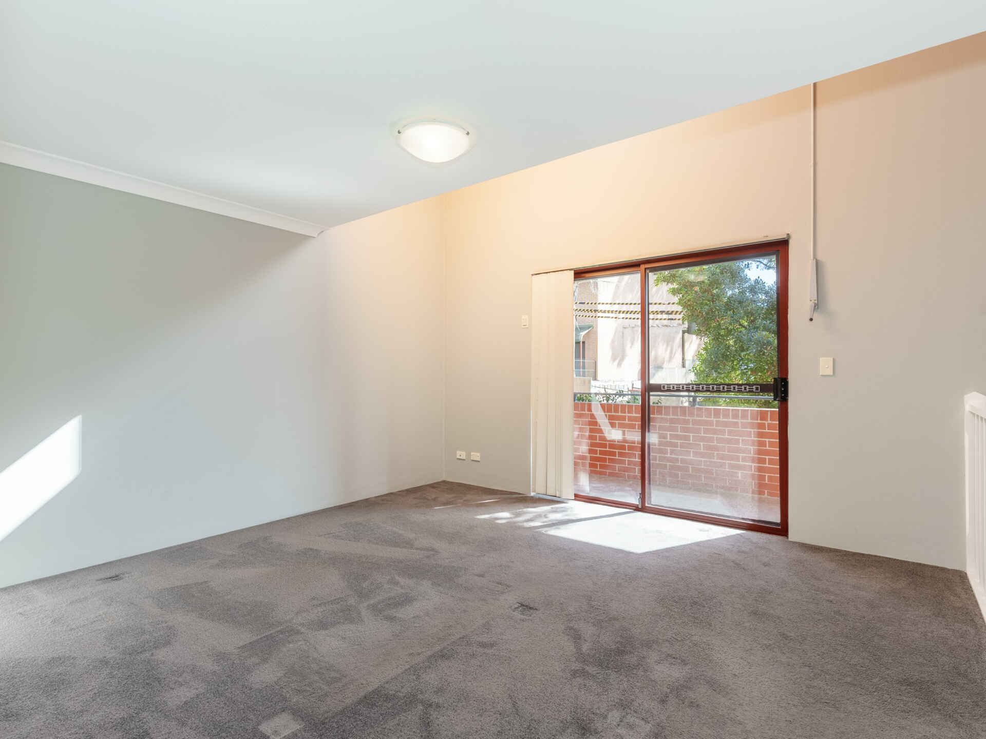 2/76 Kellick Street Waterloo