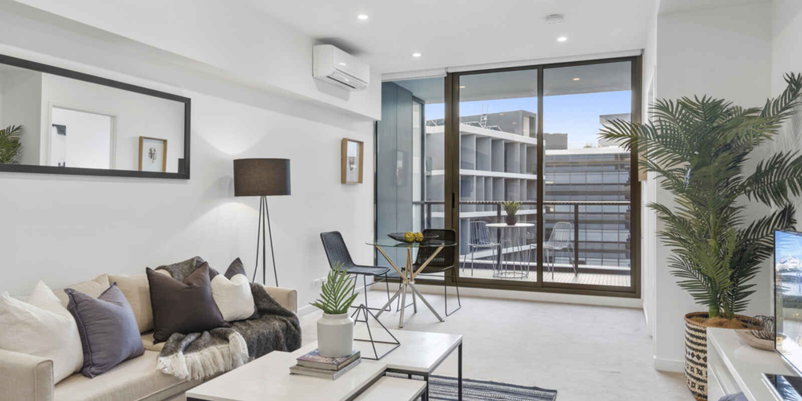423/850 Bourke Street Waterloo