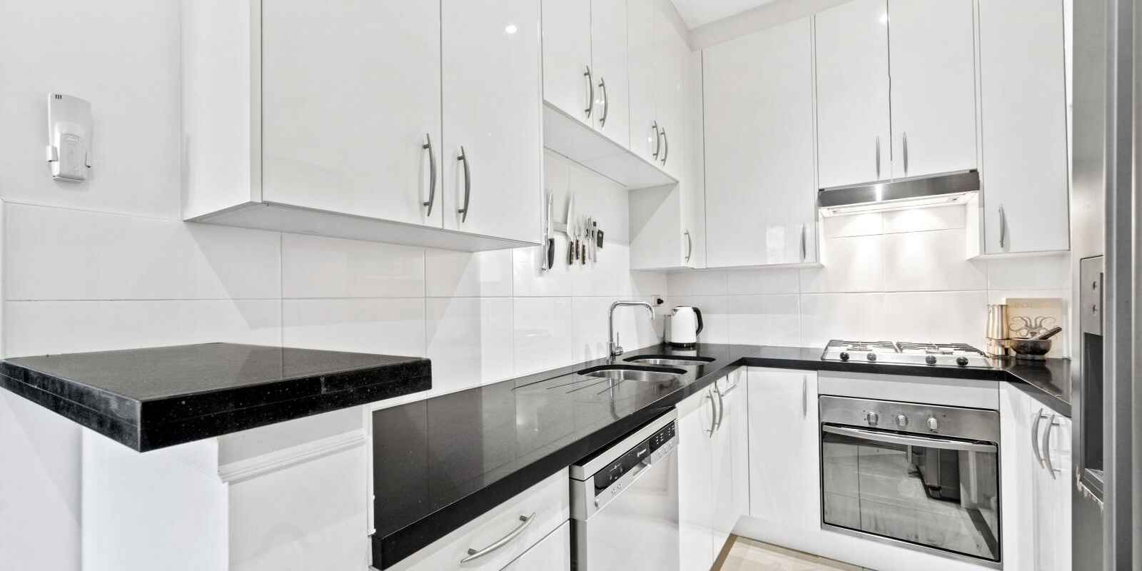 334/28 Danks Street Waterloo