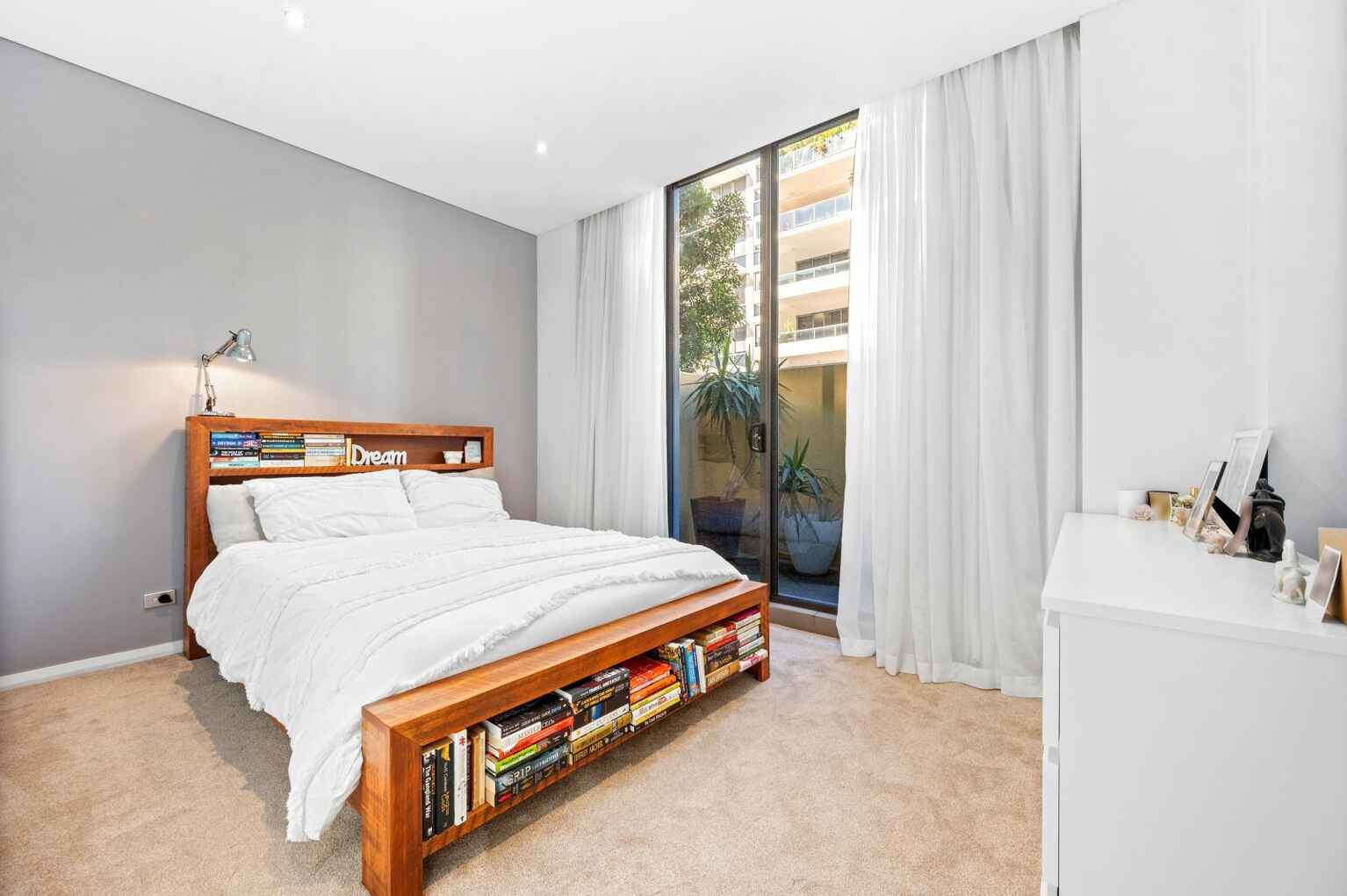 334/28 Danks Street Waterloo