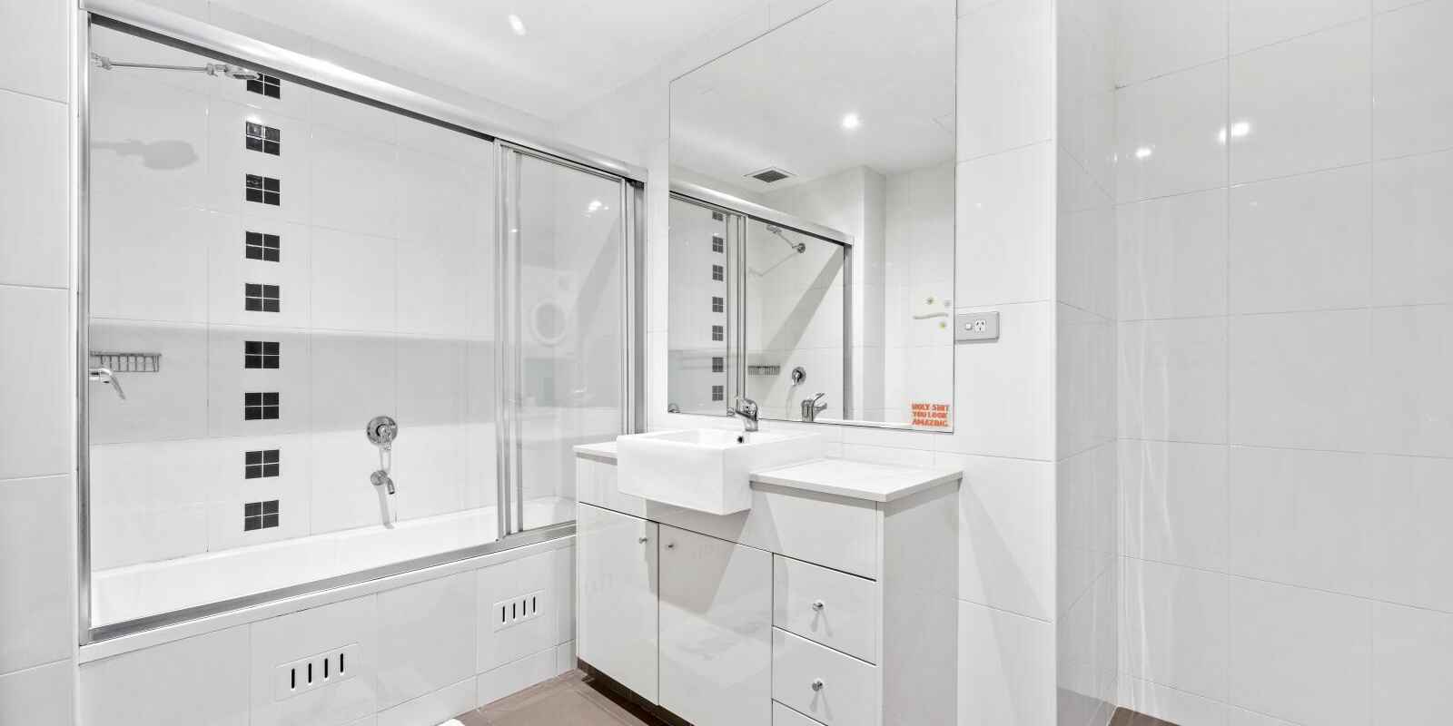 334/28 Danks Street Waterloo