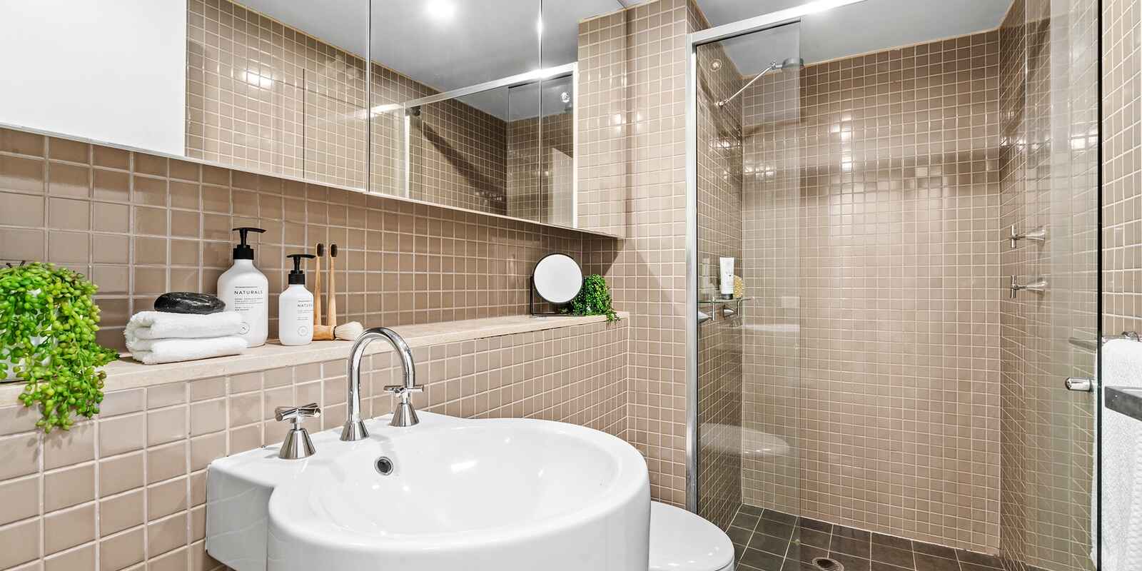 310/14 Griffin Place Glebe