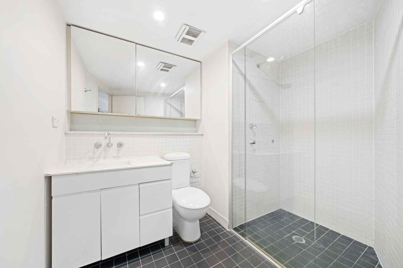 C301/2-6 Mandible Street Alexandria