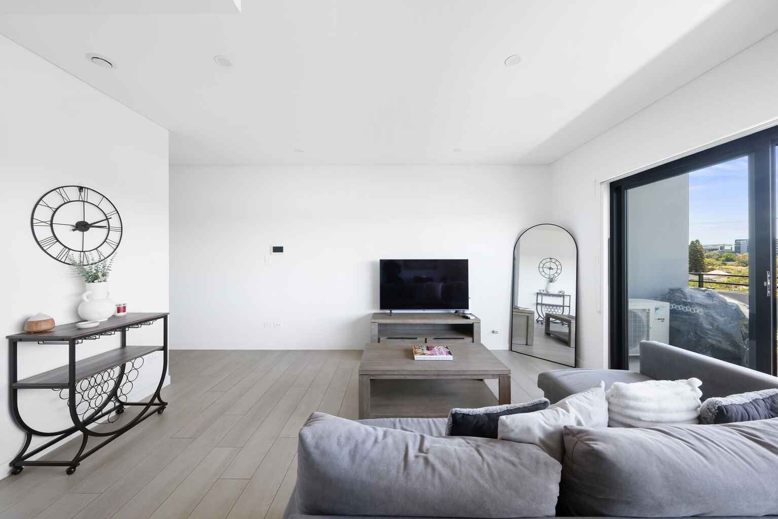 410/19-25 Robey Street Mascot