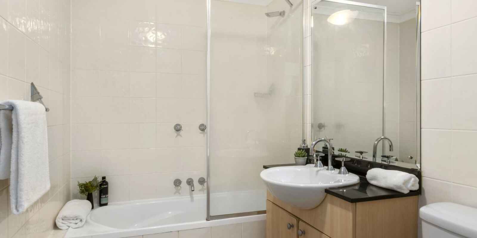 48/110 Wellington Street Waterloo