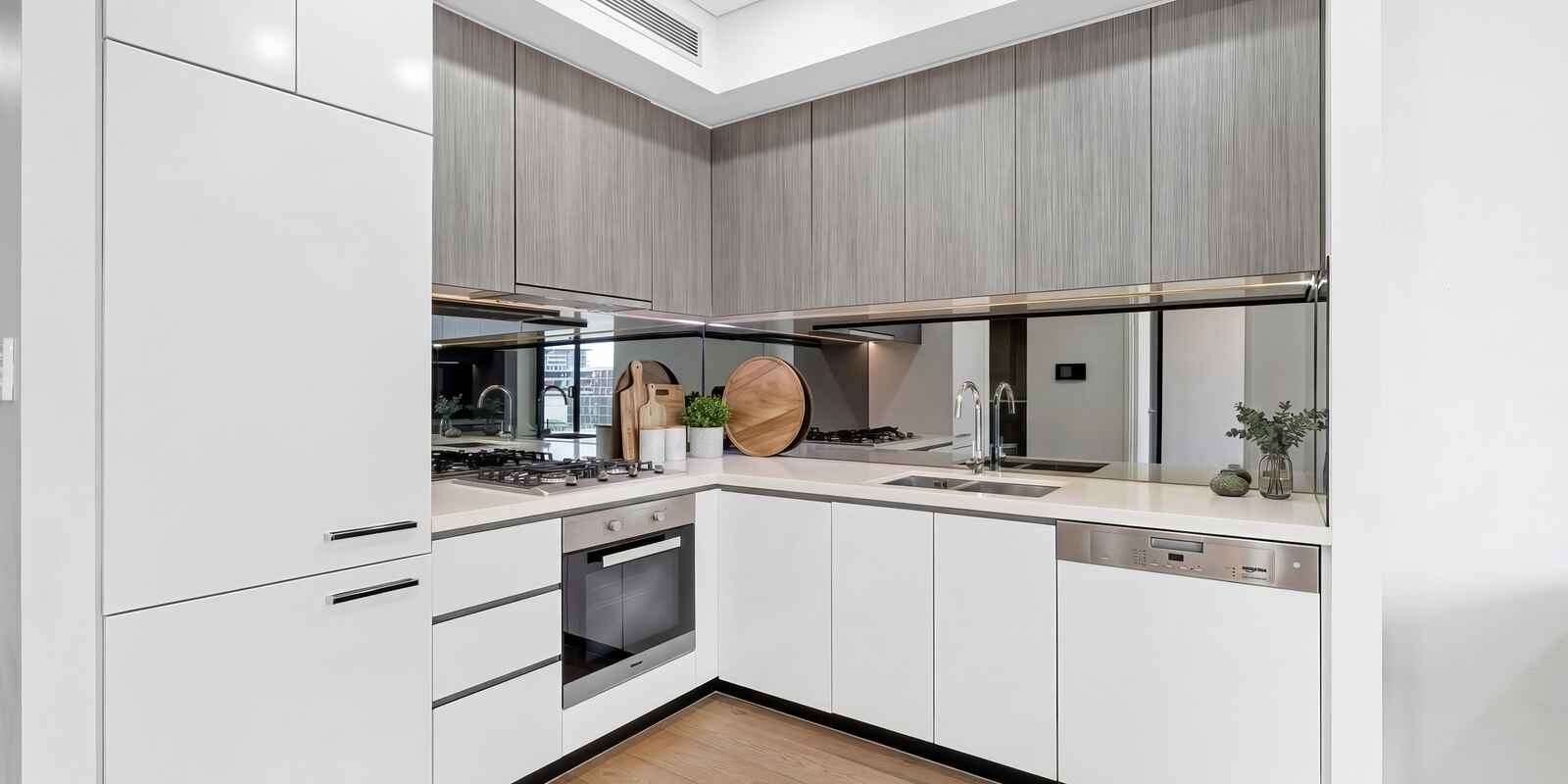 404/18 Gadigal Avenue Waterloo