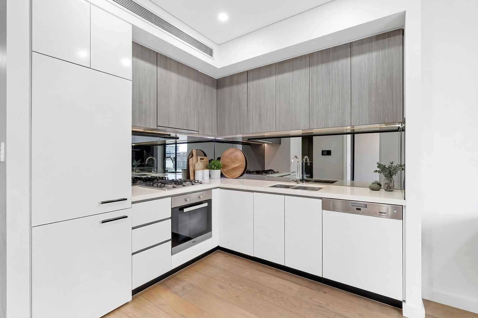 404/18 Gadigal Avenue Waterloo