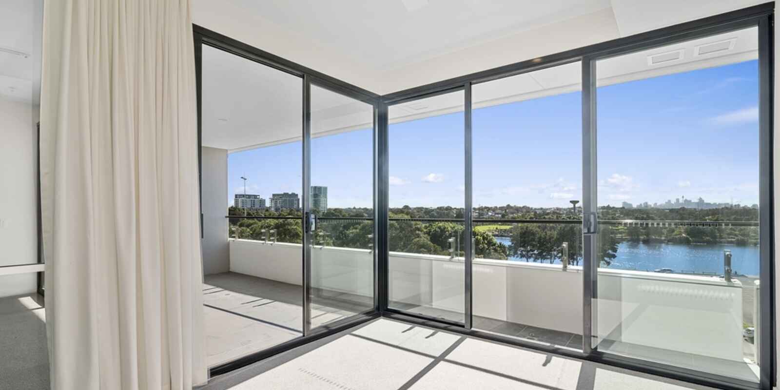 B503/24 Levey Street Wolli Creek