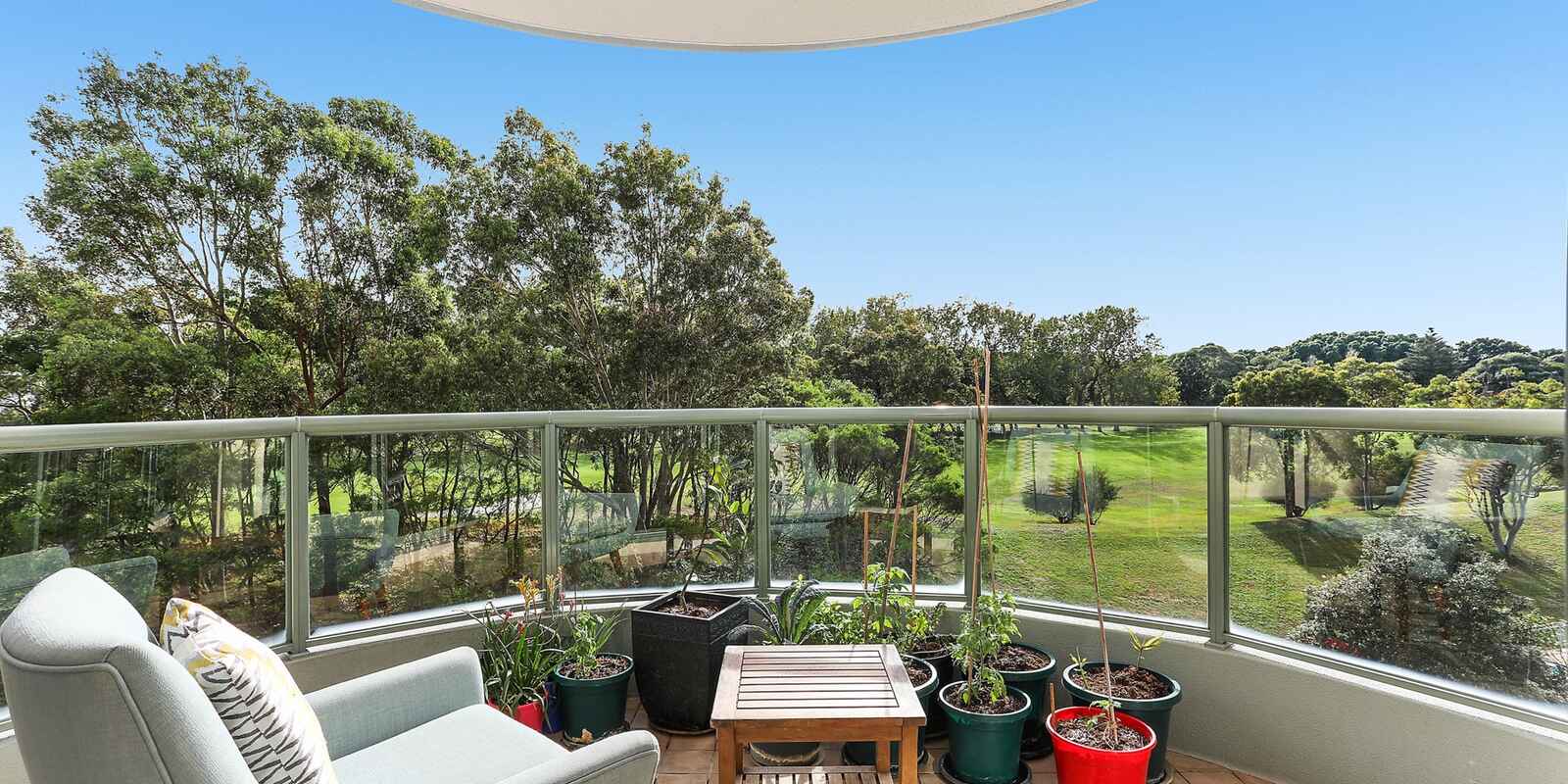 402/3 Black Lion Place Kensington