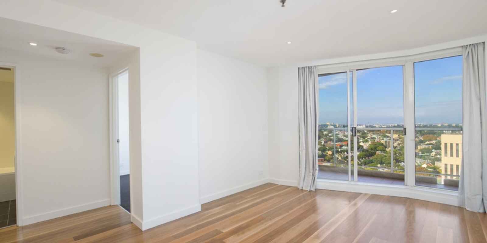 2008/1 Kings Cross Road Rushcutters Bay