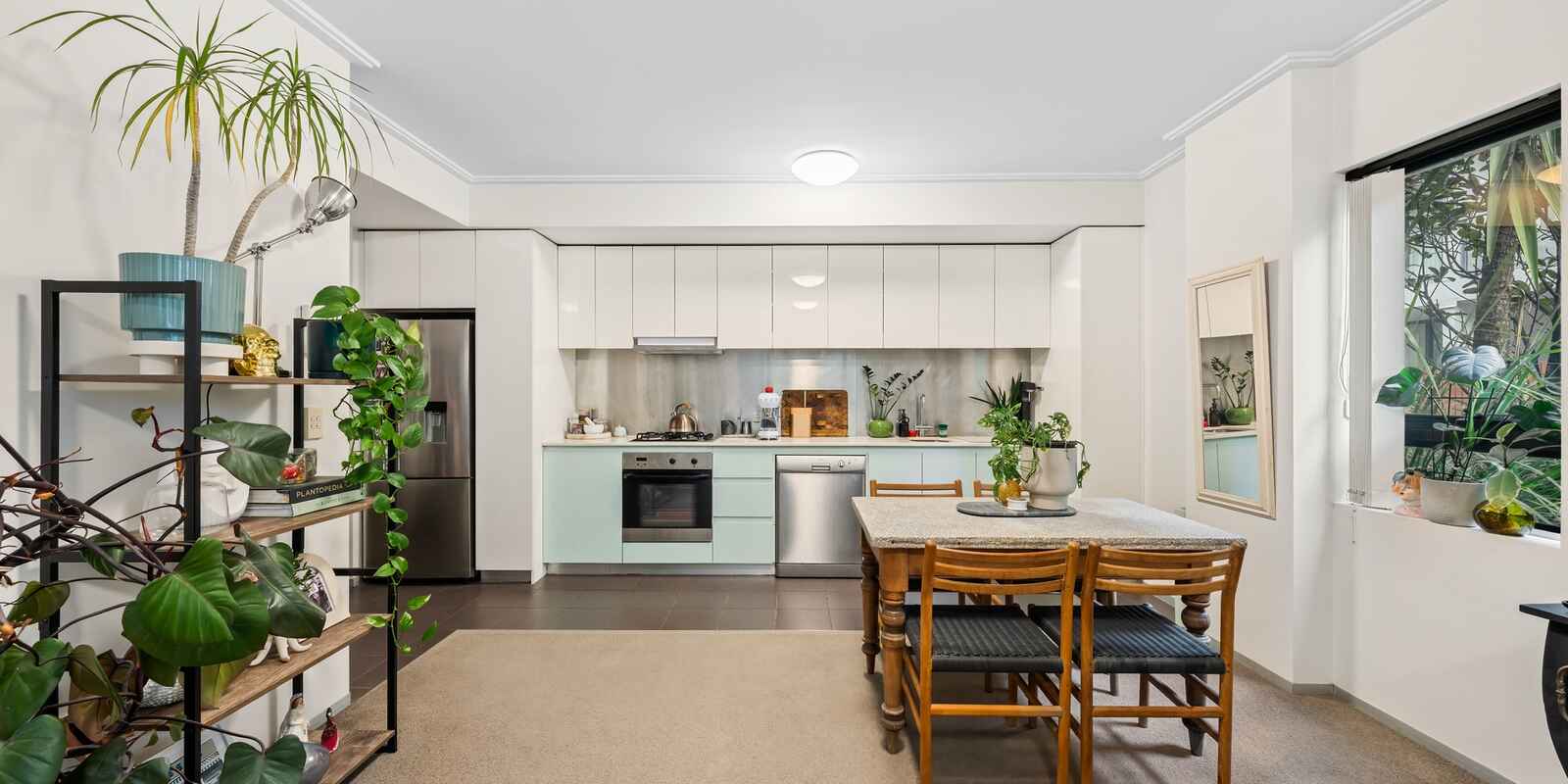 C202/5  Hunter Street Waterloo