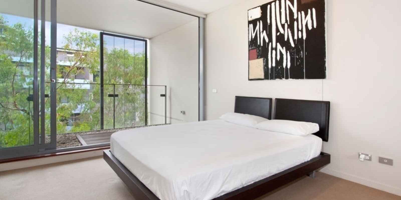 114/2-4 Powell Street Waterloo