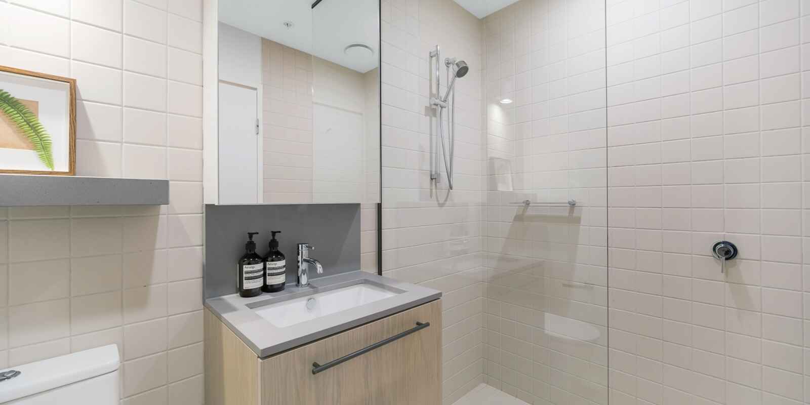 903/6 Thread Lane Waterloo 903/6 Thread Lane Waterloo