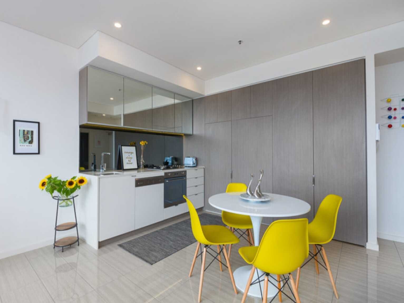 665/2 Cooper Place Zetland