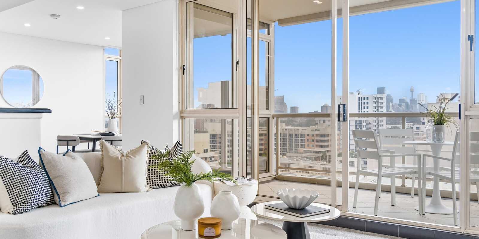 360/8 Lachlan Street Waterloo