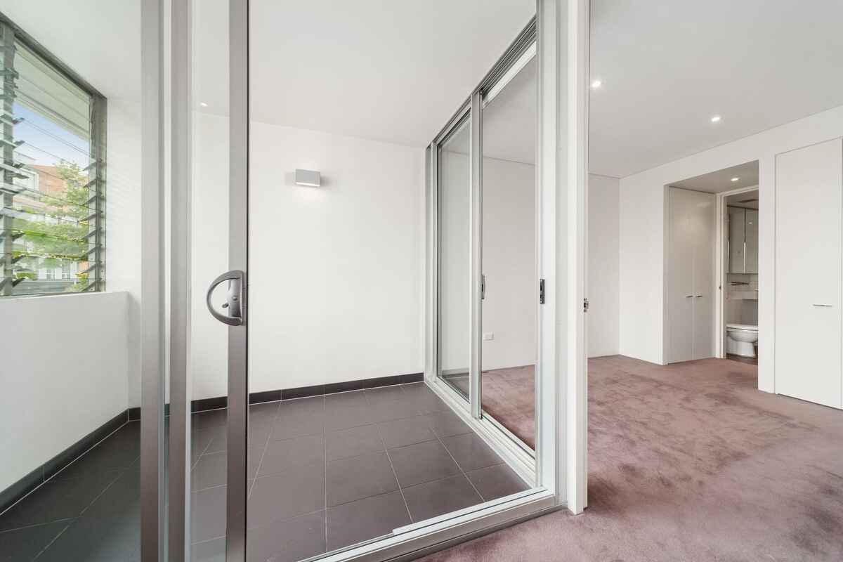 204B/260 Anzac Parade Kensington