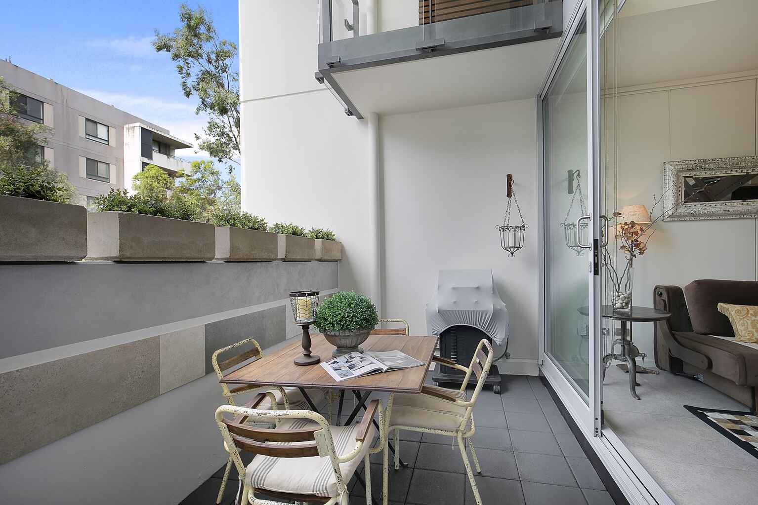 105/2-4 Powell Street Waterloo