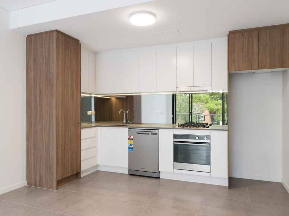 220/10-20 McEvoy Street Waterloo