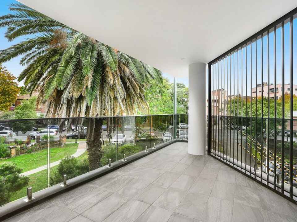 2/10A Kynaston Avenue Randwick