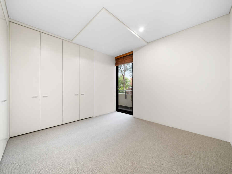 306D/250 Anzac Parade Kensington
