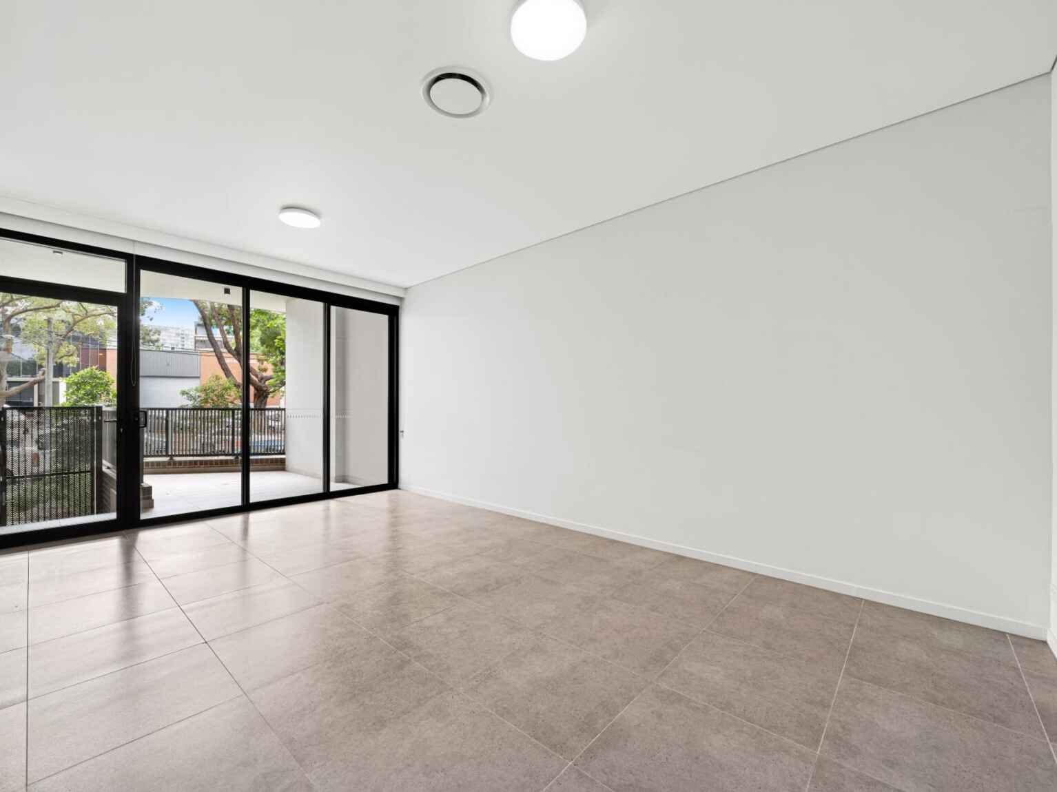 G12/10-20 McEvoy Street Waterloo