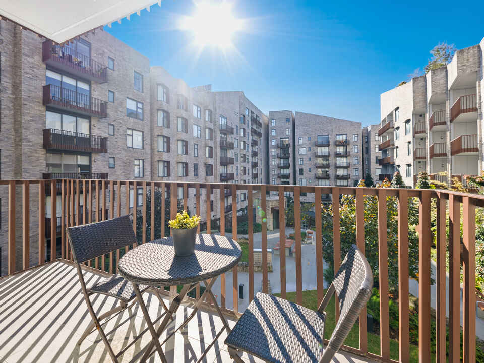 301/105 Dalmeny Avenue Rosebery