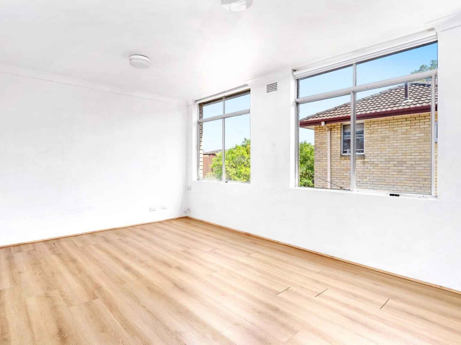 13/10 Avona Avenue Glebe